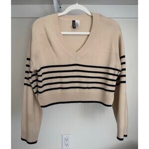 Divided Cropped V-Neck Sweater Cream Navy‎ Size XS